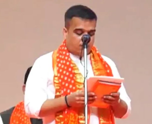 गुजरात के नए उपमुख्यमंत्री बने हर्ष सांघवी