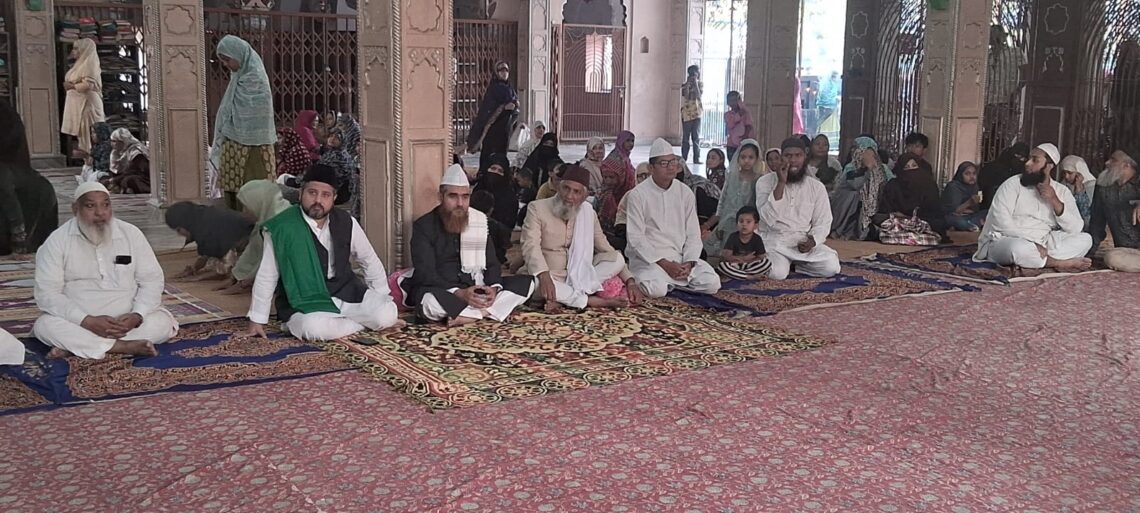 سالانہ جَلْسہ جشنِ غوثِ اعظم درگاہ حضرت سیدنا شاہ امیر ابو العلی احراری میں منعقد