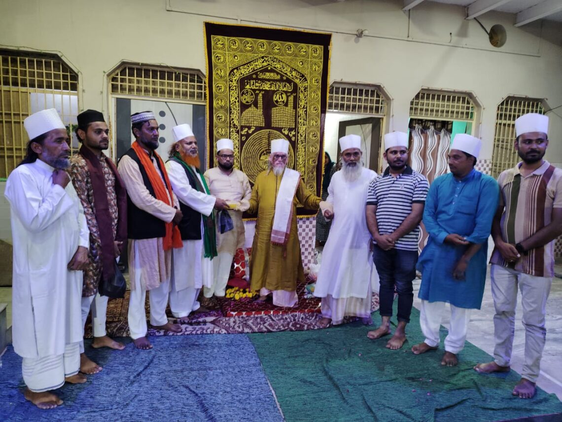 हज़रत लियाकत हुसैन शाह रहमतुल्लाह अलेह की फ़ातिहा अदा की गई