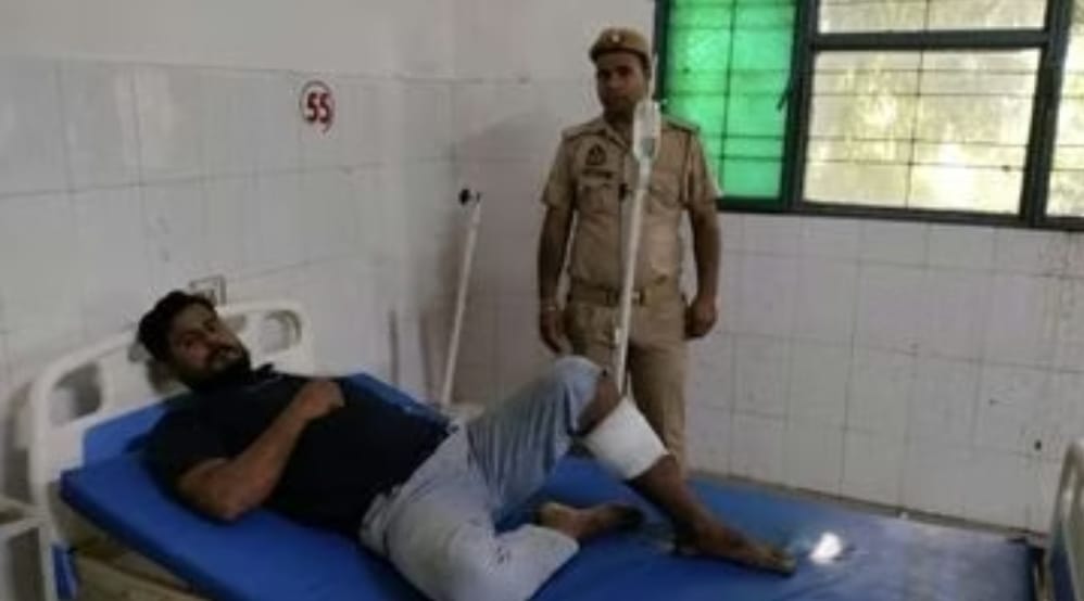 फर्रुखाबाद में पुलिस मुठभेड़: आरोपी मान हुसैन घायल, तमंचा बरामद