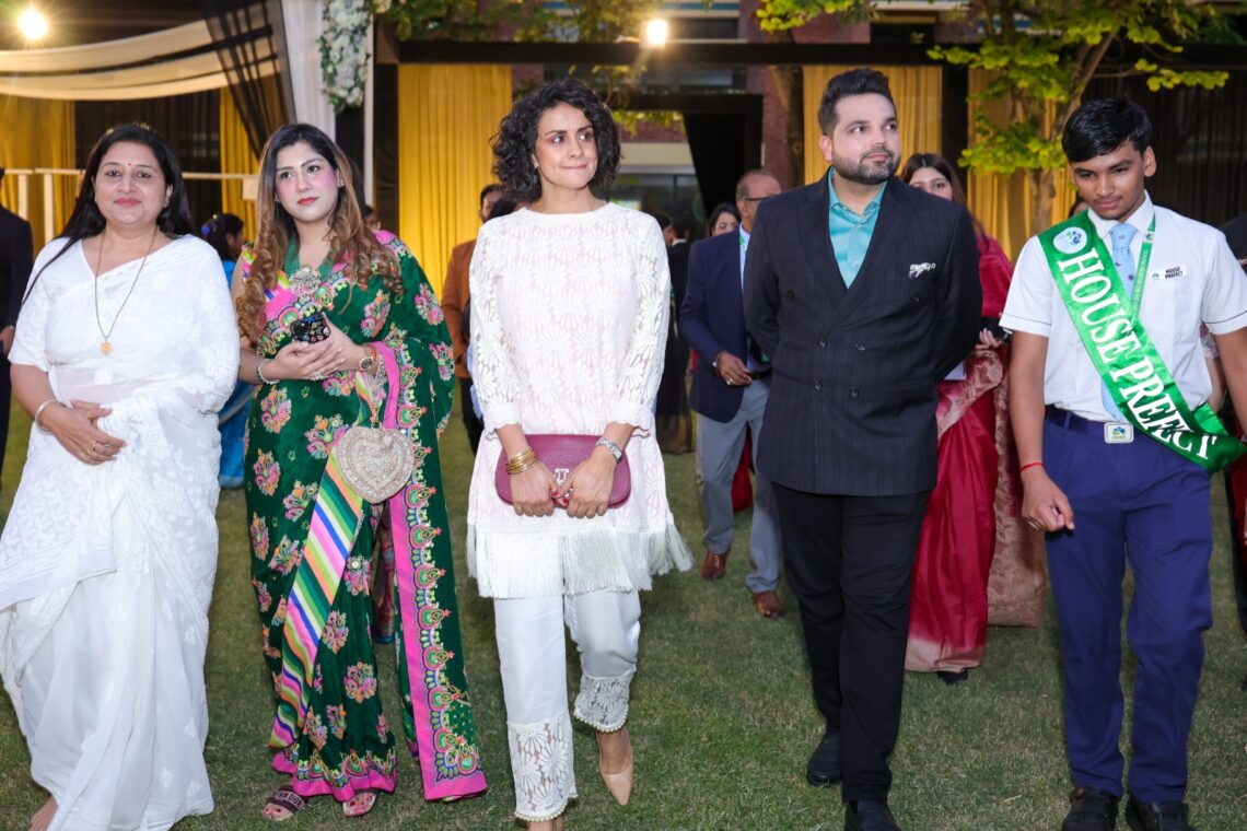 शारदा वर्ल्ड स्कूल में “अवर्तनम् 2025” का भव्य आयोजन – परंपरा, प्रगति और प्रतिभा का संगम