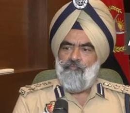 घूस लेते हुए DIG हरचरण सिंह भुल्लर गिरफ्तार