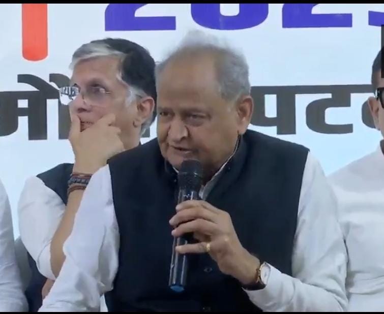 “‘चलो बिहार, बिहार बदलें’ – महागठबंधन का चुनावी मिशन तेजस्वी के नेतृत्व में”