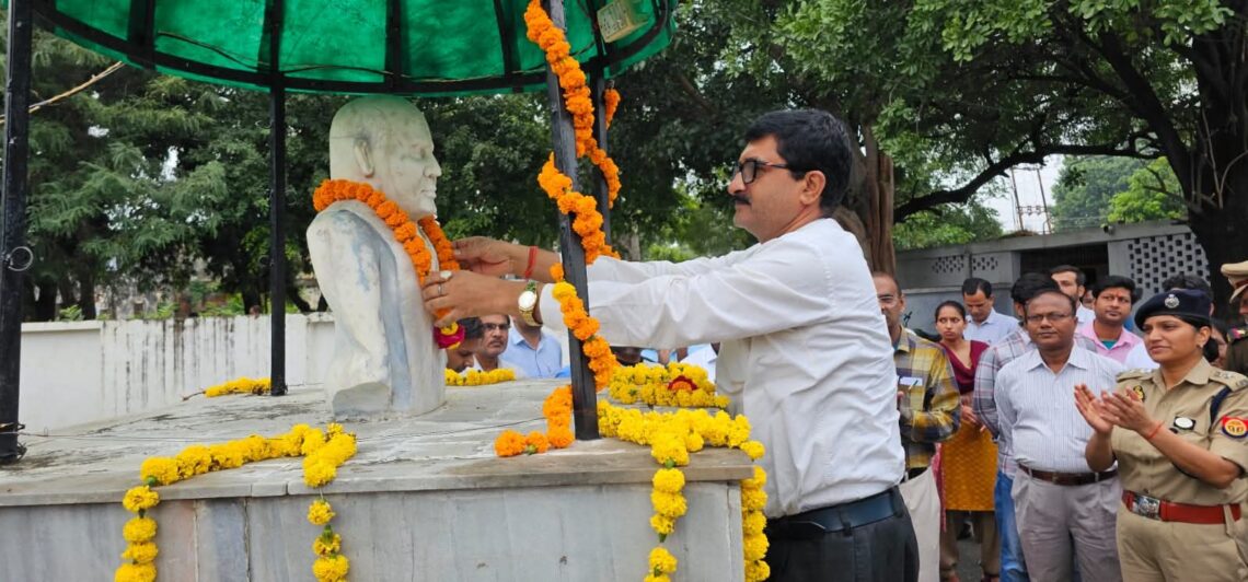 फर्रुखाबाद में राष्ट्रीय अखंडता दिवस पर भव्य यूनिटी मार्च आयोजित