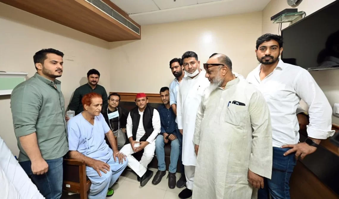 अखिलेश यादव और आज़म खान की 23 महीने बाद मुलाक़ात, रामपुर में बदली सियासी हलचल की हवा