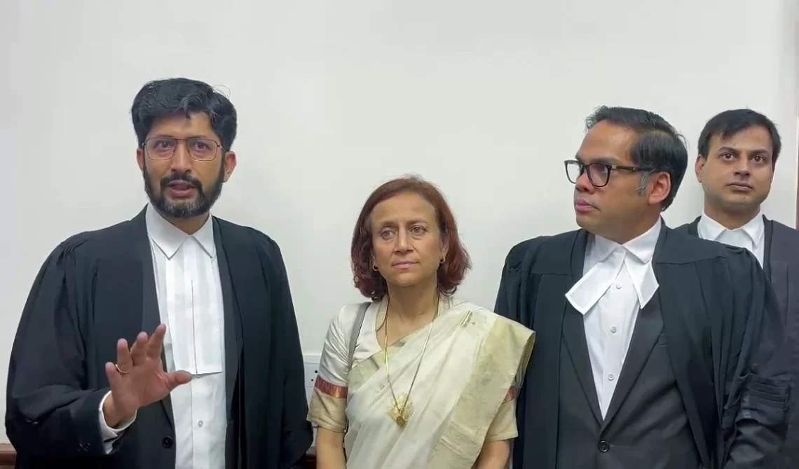 नज़रबंदी के बावजूद सोनम वांगचुक का हौसला अडिग, पत्नी गीतांजलि ने कहा — “वो पहले से ज़्यादा दृढ़ हैं”