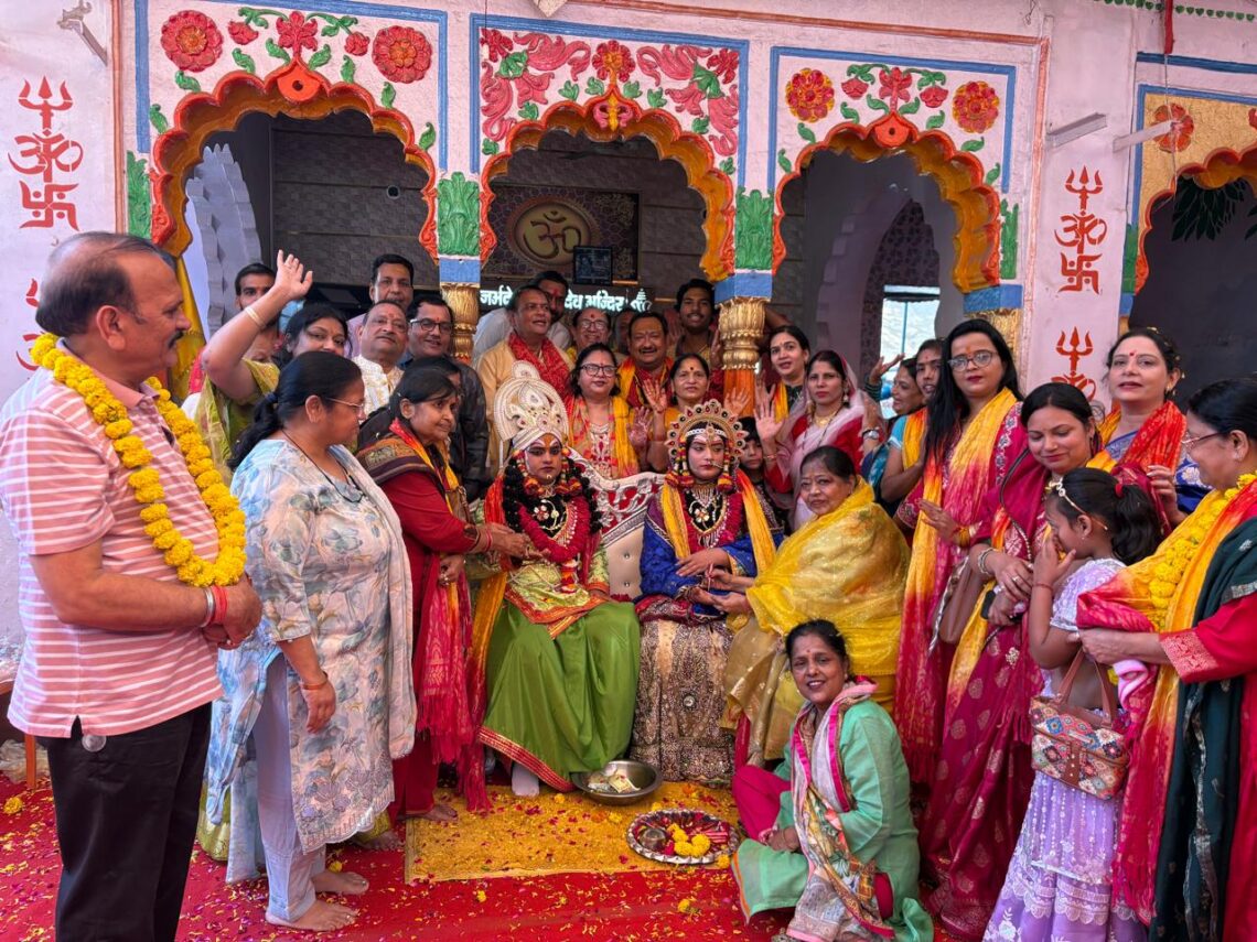 रुक्मणि-मिलन से पहले सजे श्याम, मेहंदी रस में डूबा ब्रज धाम