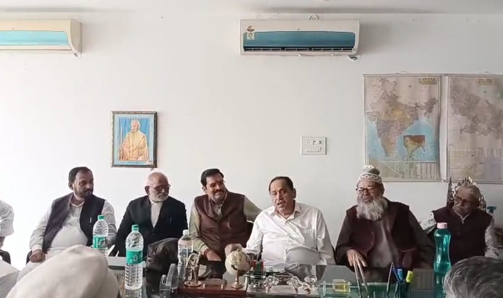 नसीमुद्दीन नें समझाया : मतदाता प्रपत्र भरे नहीं तो चली जायेगी नागरिकता