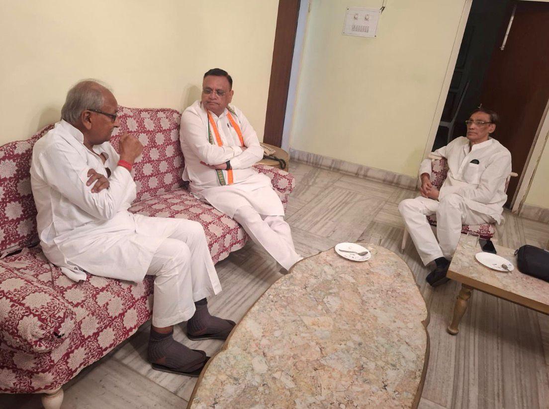 राष्ट्रीय महासचिव अविनाश पांडे ने डॉ. निखिल कुमार से की मुलाकात, बिहार चुनावी रणनीति पर हुई चर्चा
