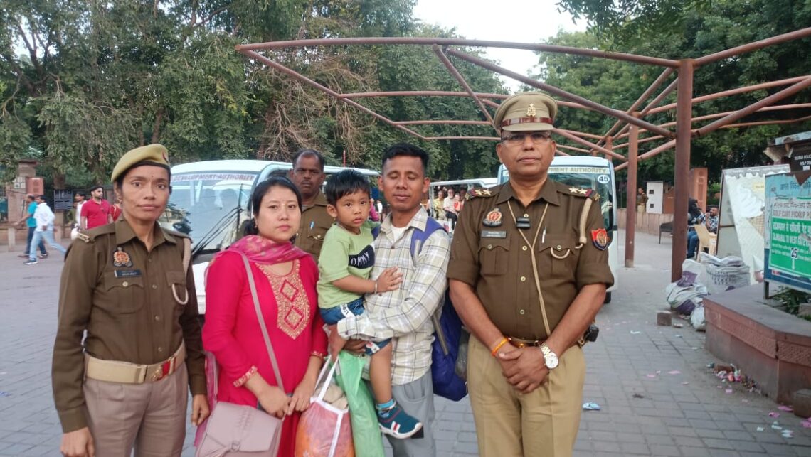 ताज पर बिछड़ों का सहारा बनी ताज सुरक्षा पुलिस; मणिपुर के मां-बेटे को परिजनों से मिलाया