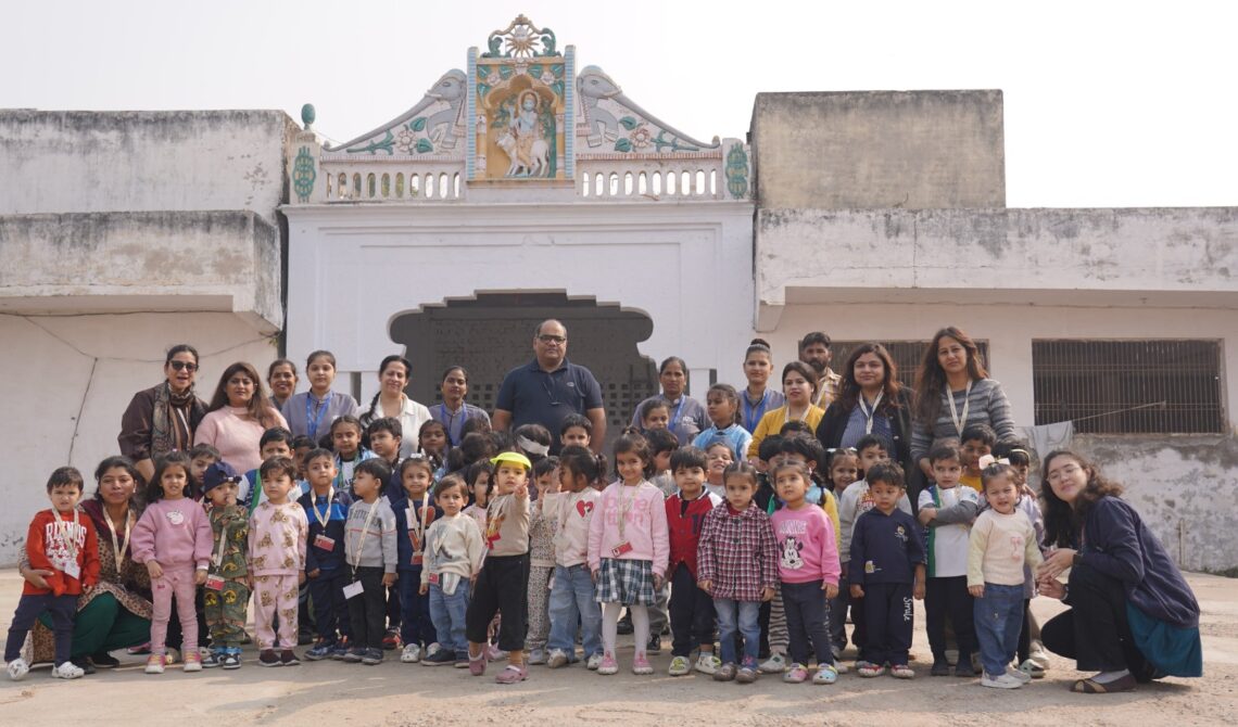 नन्हें कदमों ने सीखी करुणा की राह