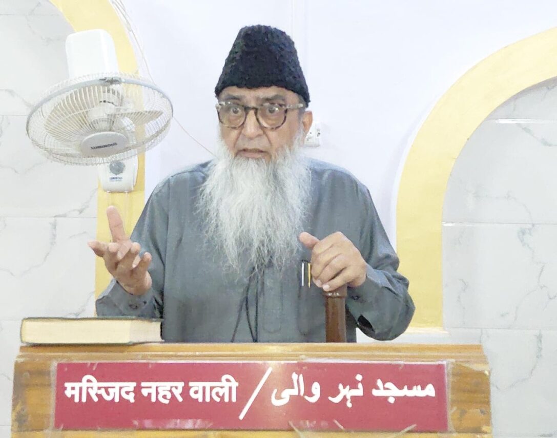 وہ لوگ تاریخ کیسے بنا سکتے ہیں جنھیں اپنی تاریخ بھی یاد نہ ہو” — محمد اقبال