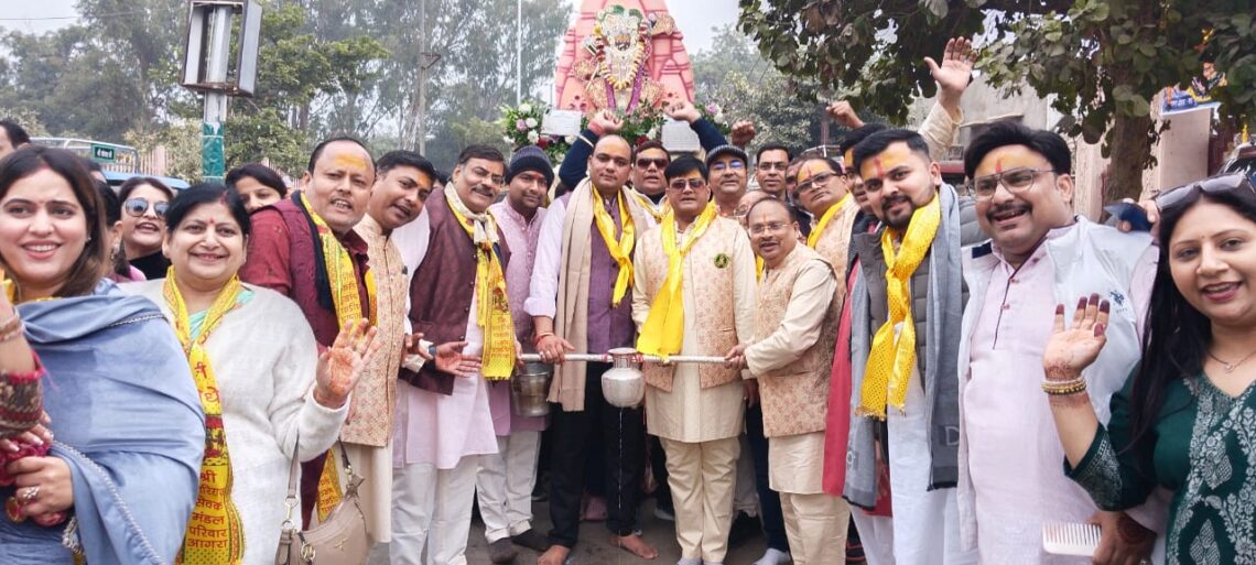 श्रद्धा और भक्ति की अविरल धारा में गोवर्धन पावन पथ, गिरिराज महाराज की दिव्य परिक्रमा संग 56 भोग मनोरथ उत्सव का शुभारंभ