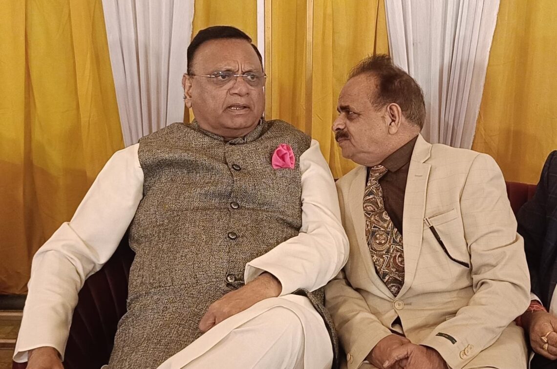 Congratulations to UP Congress In-Charge Avinash Pandey on Two-Year Tenure: With Ajay Rai, Will Open ‘Golden Gate of Victory’ in 2027 – Ayaz Khan Achchoo