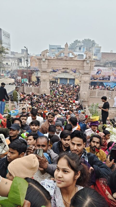 श्याम नाम में रंगा आगरा, नव वर्ष पर खाटू श्याम जी की भक्ति में डूबा नगर