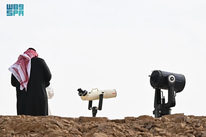 सऊदी अरबिया में रमज़ान का चांद नज़र आया, बुधवार को पहला रोज़ा