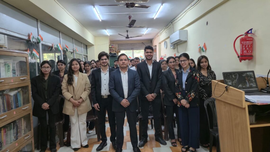 आईसीएसआई आगरा चैप्टर की डिबेटिंग सोसाइटी द्वारा वाद-विवाद प्रतियोगिता का सफल आयोजन