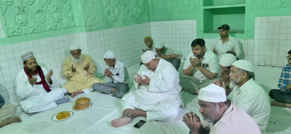 आगरा की शाही जामा मस्जिद की निर्माता थीं जहांआरा बेगम, उर्स पर अकीदत के साथ हुई फातिहा व लंगर तकसीम