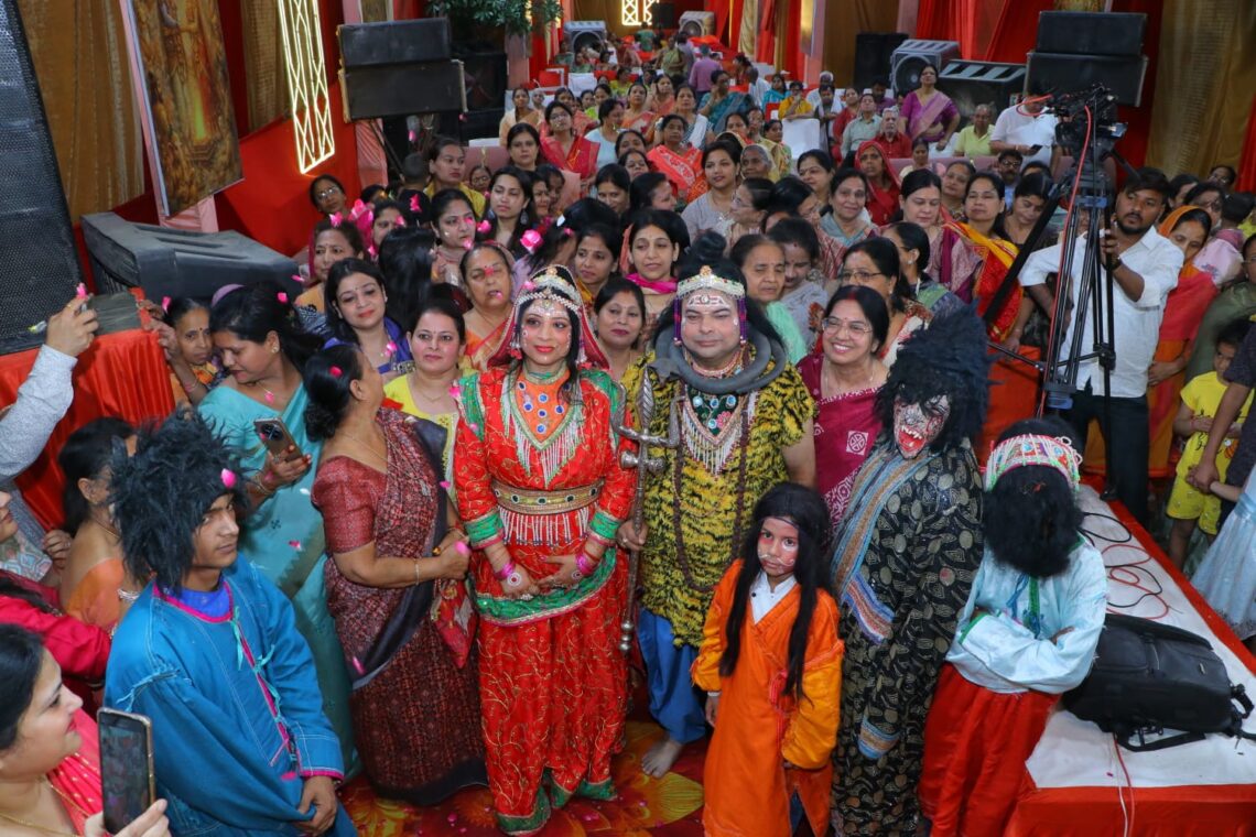 शिव-पार्वती विवाह प्रसंग में उमड़ा उल्लास, बाराती बन झूमे श्रद्धालु