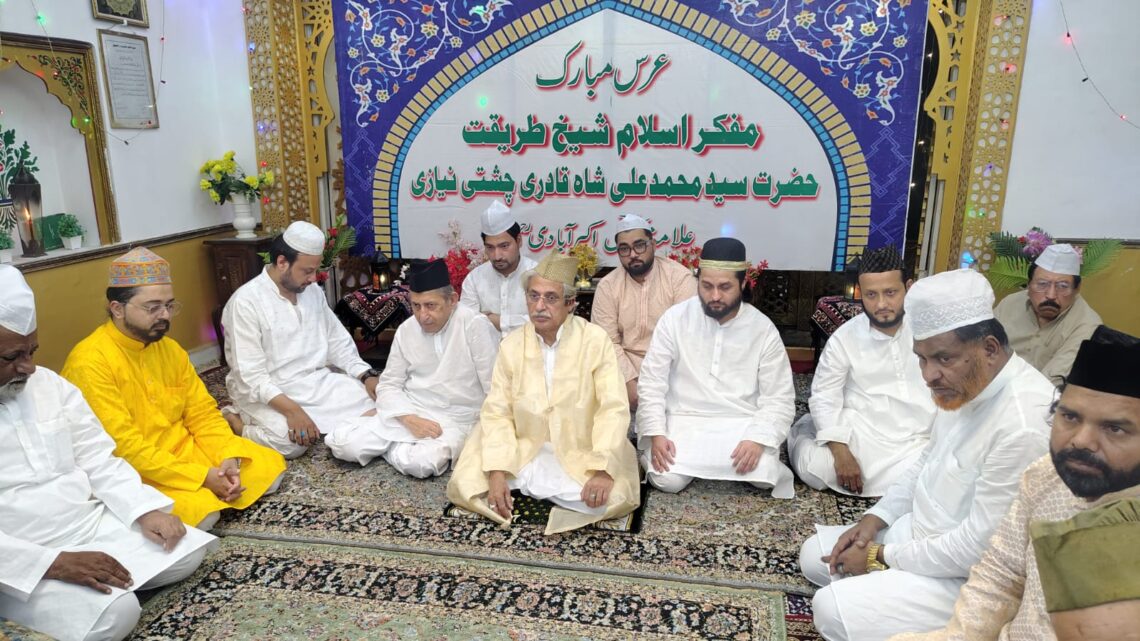 آگرہ میں عرسِ میکش اکبرآبادیؒ عقیدت و احترام سے منایا گیا، ذکر و سماع کی روح پرور محفلیں سجی رہیں