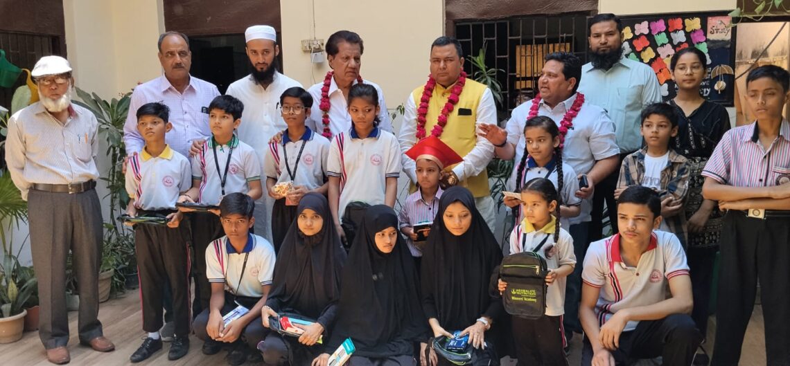 नासिर पब्लिक प्राइमरी स्कूल में वार्षिक पुरस्कार वितरण समारोह सम्पन्न, मेधावी छात्र सम्मानित