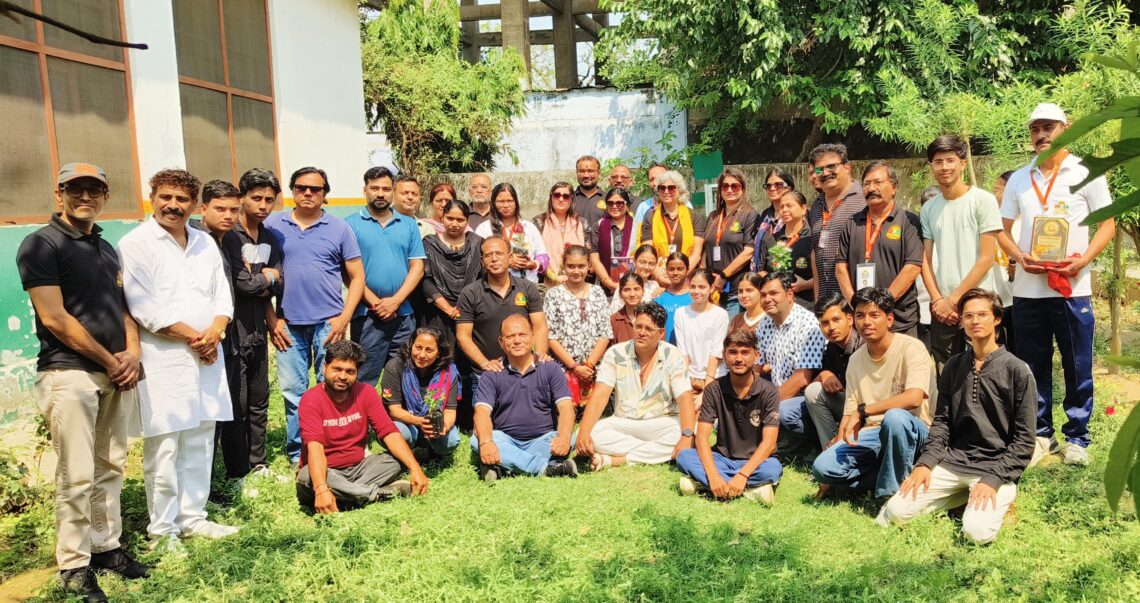 मदर्स डे पर टीम इंडिया राइजिंग का जागरूकता अभियान, नारी शक्ति का हुआ सम्मान