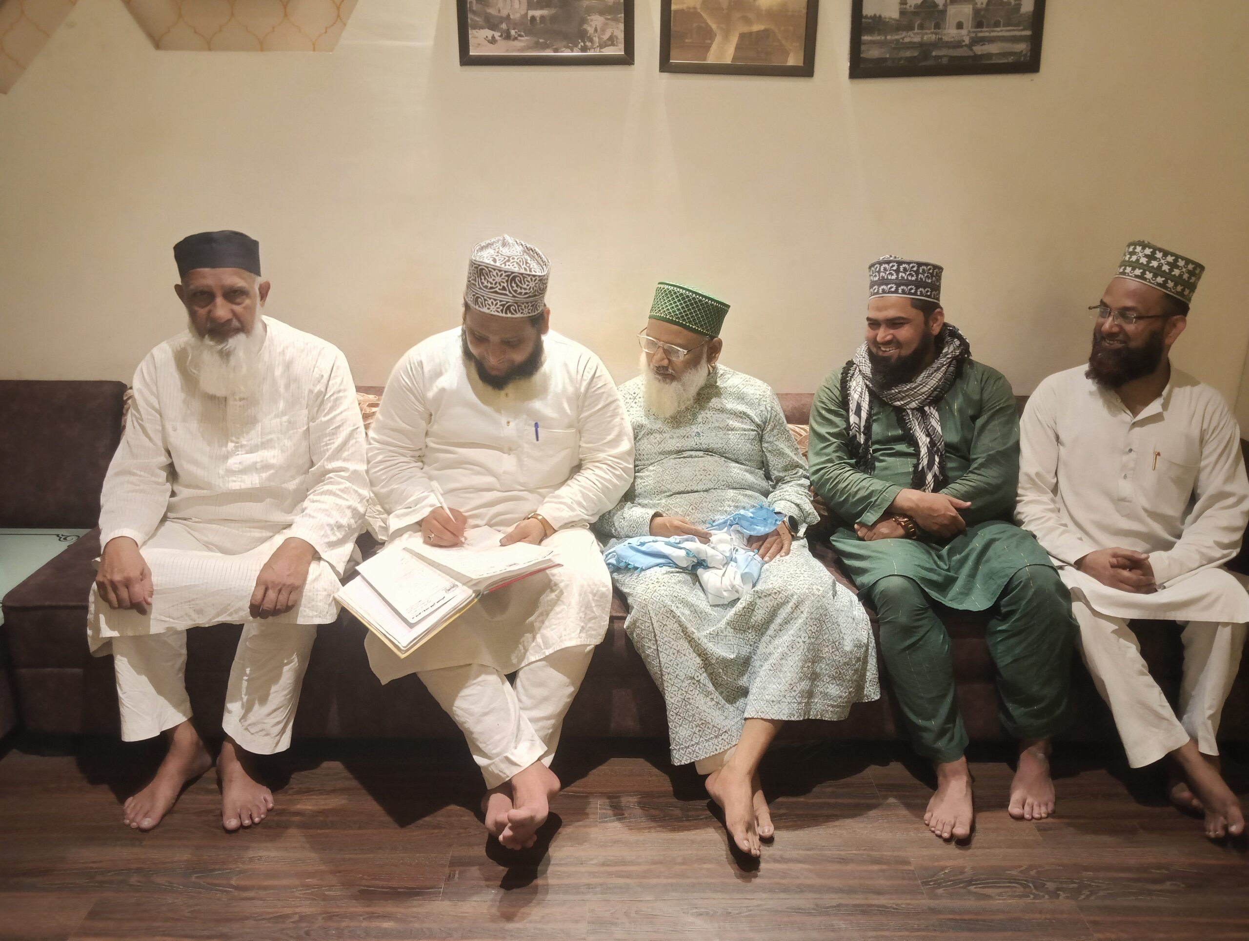 شاہی جامع مسجد آگرہ میں مرکزی رویتِ ہلال کمیٹی کا اہم اجلاس، 28 مئی کو ہوگی عیدالاضحیٰ