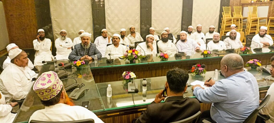 حضرت پیر لال شاہ قادری اشرفیؒ کو آل انڈیا علماء بورڈ کا پُرخلوص خراج عقیدت