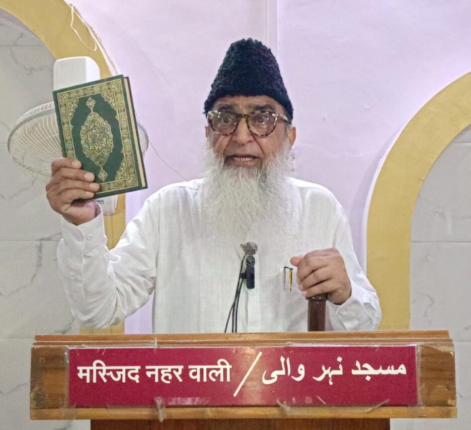 कुरआनेन मानवजातये महान् “ब्रेकिङ्ग-न्यूज़” प्रदत्ता – वक्ता मुहम्मद इक़बालः