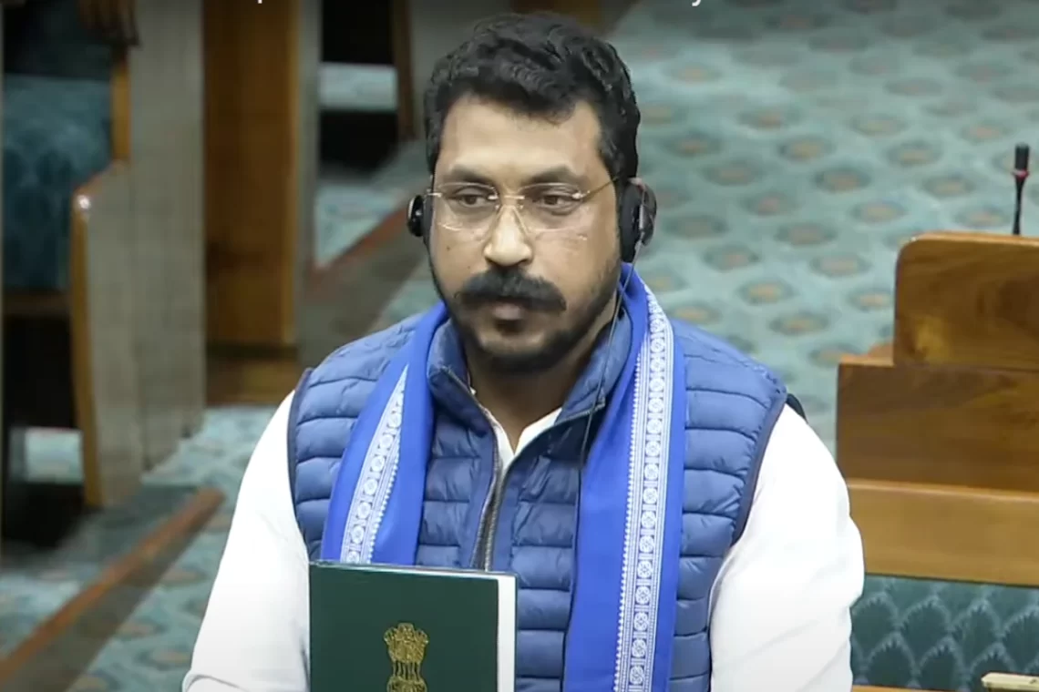 यूपी चुनाव 2027 की तैयारी में चंद्रशेखर आजाद का बड़ा दांव, 45 विधानसभा सीटों पर उतारे प्रभारी; मुस्लिम समाज को मिली 24% हिस्सेदारी