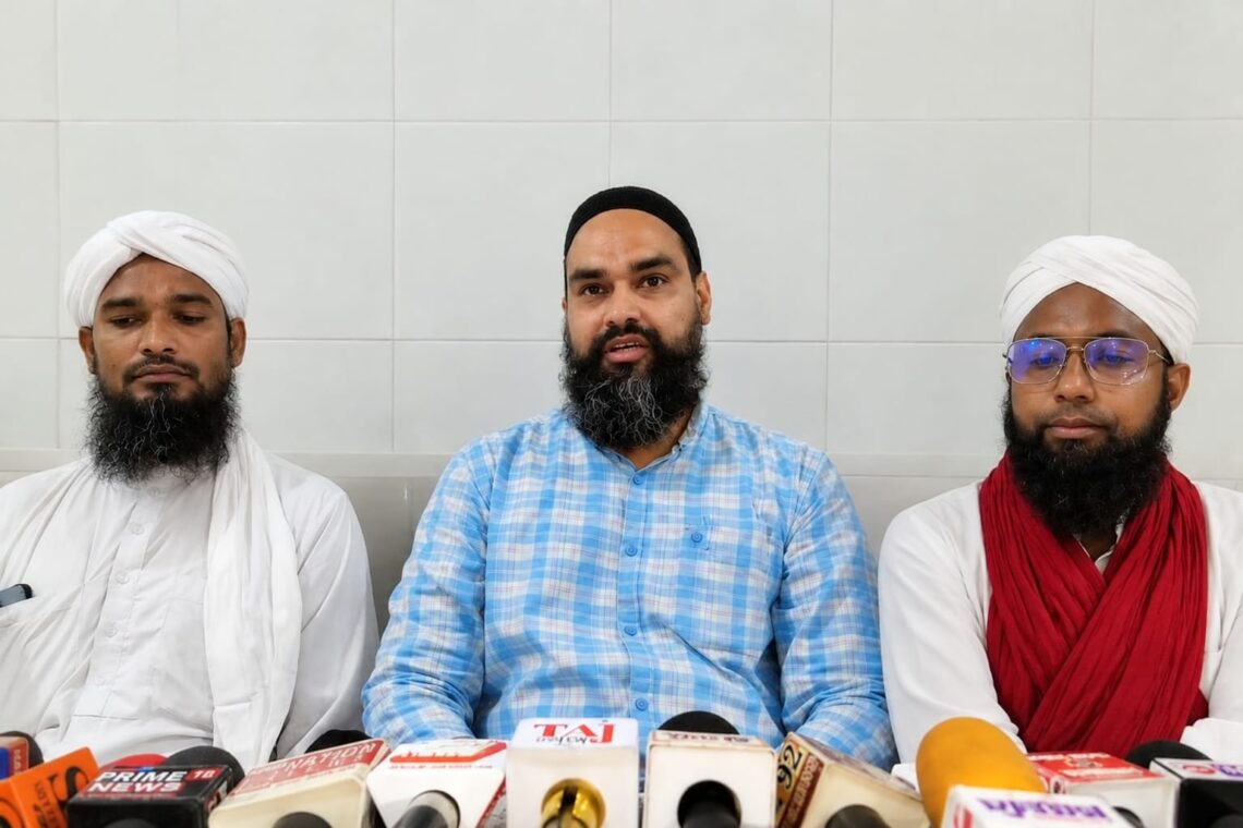 12 ربیع الاول کو آگرہ میں دو بڑے جلوسِ میلاد نکالے جائیں