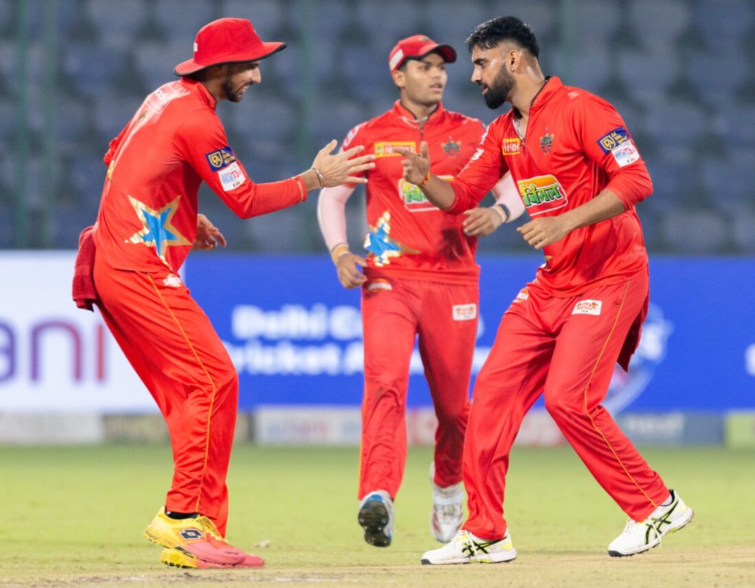 South Delhi Superstarz cruise to five-wicket win over New Delhi Tigers in DPL 2026