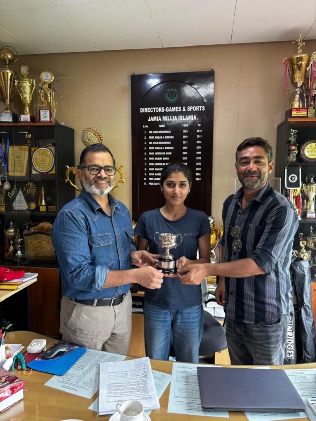 जामियाकी सबीरा हारिस ने इटली में आयोजित अंतरराष्ट्रीय शॉटगन शूटिंग प्रतियोगिता ‘पेराज़ी कप’ में शीर्ष स्थान हासिल किया
