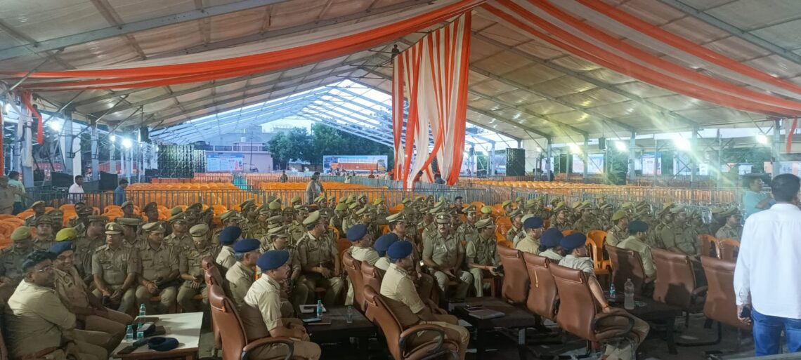 फर्रुखाबाद में गुरुवार को आएंगे मुख्यमंत्री योगी आदित्यनाथ, बाढ़ पीड़ितों को बांटेंगे राहत सामग्री