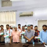 आप किसान मोर्चा के प्रदेश अध्यक्ष समेत दर्जनों कार्यकर्ताओं ने थामा कांग्रेस का हाथ