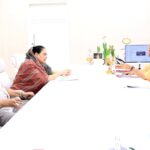 योगी से मिले रानी पक्षालिका सिंह और अरिदमन सिंह, बाह के विकास को लेकर हुई अहम चर्चा