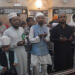 सैयदना अमीर अबुल उला सरताज ए आगरा के मज़ार पर मिर्जा मुकर्रम बेग ने पेश किए अकीदत के फूल