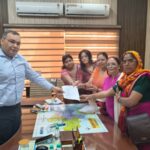 आंगनबाड़ी कार्यकर्ताओं ने 2500 रुपये प्रोत्साहन राशि को मूल मानदेय में शामिल करने की उठाई मांग