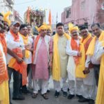 बाबा दुर्बलनाथ की जय-जयकार से गूंजा आगरा, भव्य शोभायात्रा में उमड़ा श्रद्धा का सैलाब