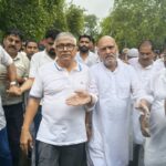 Lucknow Congress Protest: बारिश के बीच कांग्रेस का प्रदर्शन, कई नेता और कार्यकर्ता हिरासत में