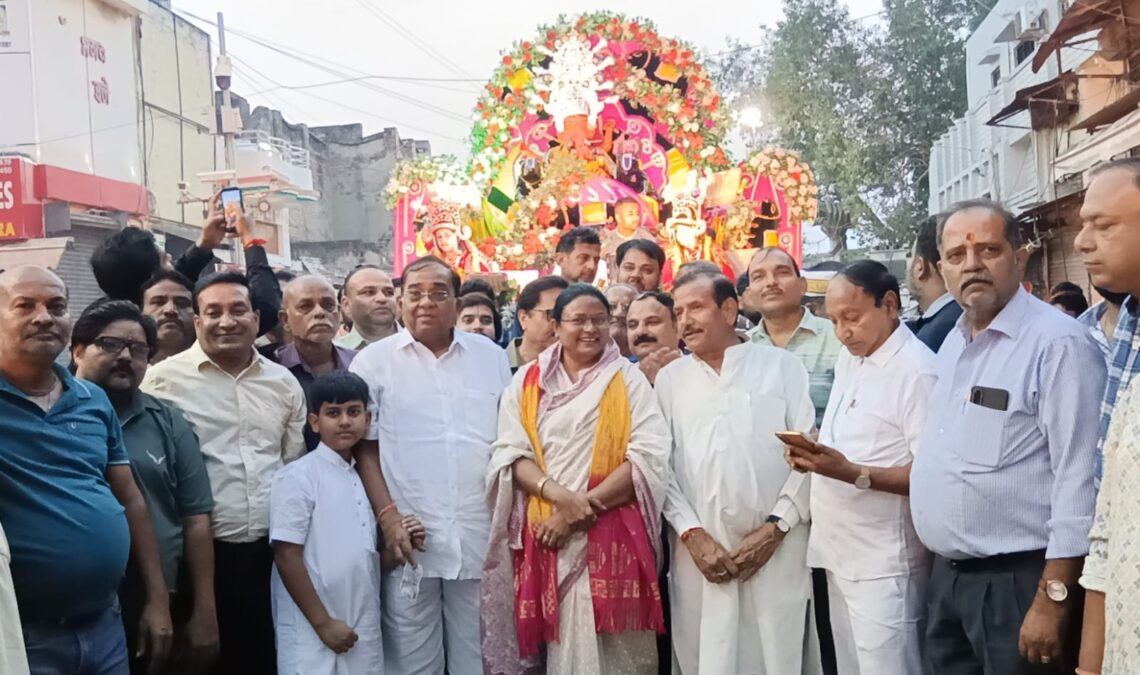 श्री रामलीला महोत्सव: विघ्नहर्ता के जयघोष से गूंजा शहर, श्री गणेश जी ने किया नगर-परिभ्रमण