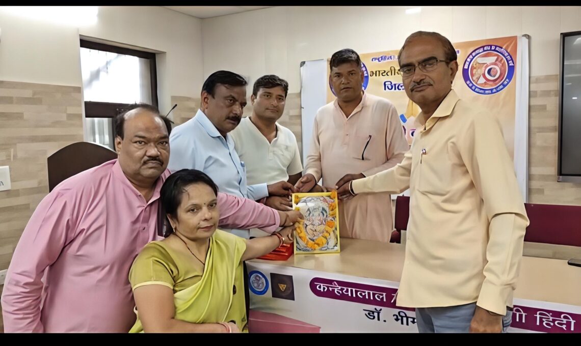 विश्वकर्मा जयंती पर भारतीय मजदूर संघ ने मनाया राष्ट्रीय श्रमिक दिवस