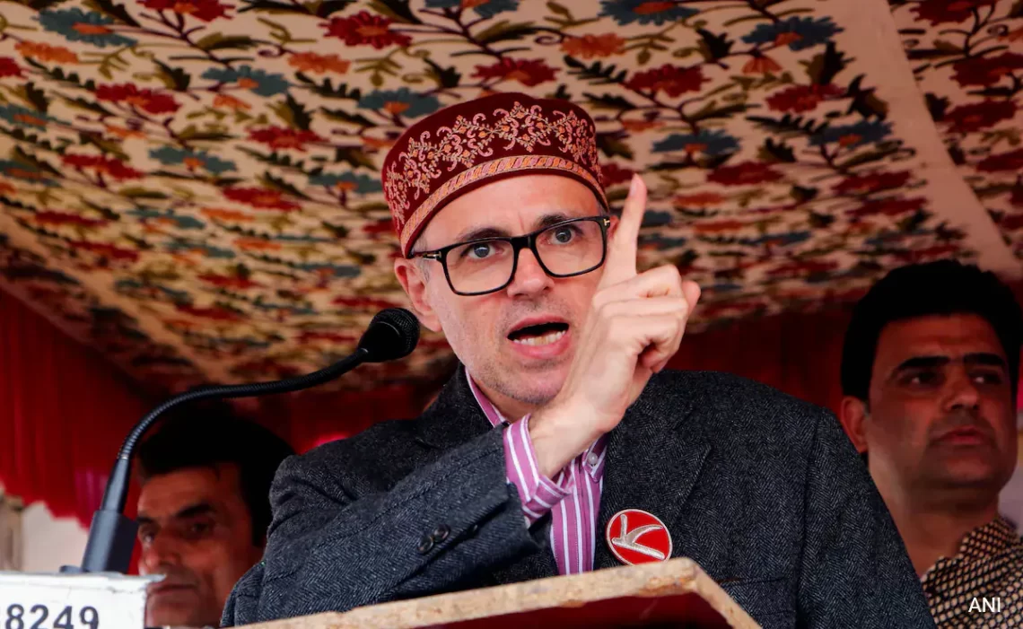 SIR विवाद पर उमर अब्दुल्ला के सवाल, बोले- चुनाव आयोग के कामकाज पर उठ रहे कई सवाल