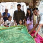 आगरा DM मनीष बंसल ने किया फतेहपुर सीकरी का दौरा, दरगाह पर की चादरपोशी