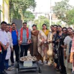 जनकपुरी महोत्सव में सेवा और पर्यावरण संरक्षण की मिसाल, जरूरतमंदों को बांटी प्रसादी