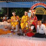 माँगि नाव न केवटु आना, कहइ तुम्हार मरमु मैं जाना…