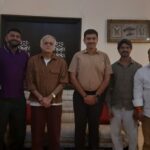 आगरा में फिल्म शूटिंग को बढ़ावा देने की पहल, डीएम मनीष बंसल से मिले हंसल मेहता