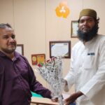 सामाजिक कार्यकर्ता मुहम्मद अल्तमश रहमानी ने बैंक मैनेजर आशीष कुमार से की मुलाकात