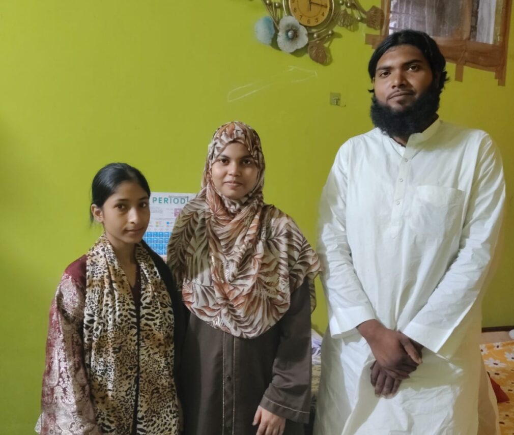 مسلم بیٹیوں کی کامیابی پر بھاگلپور میں خوشی کی لہر! ساریہ اور ثانیہ سفیر کا شاندار استقبال