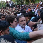 ज्ञानेश कुमार के इस्तीफे और SIR के विरोध में विपक्ष का प्रदर्शन, राहुल-प्रियंका पर FIR